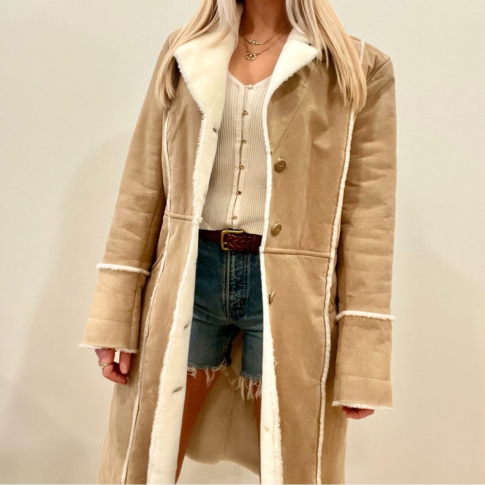 Vintage Suede Leather Faux Fur Lined Collared Longline Coat in Tan/Cream